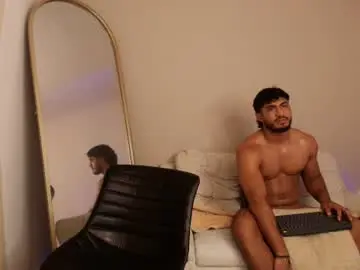 Chaturbate Live Porn of janomar01