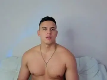 Chaturbate Nude Webcam of janomar01