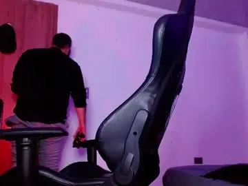 Chaturbate Best live sex cam show of lliamm_2