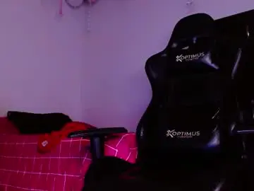 Chaturbate Live Sex of lliamm_2
