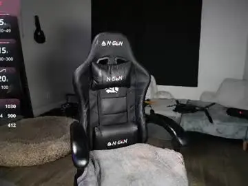 Chaturbate Free Porn Cam of luther_daddy