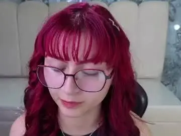 Chaturbate Nude Webcam of queen_red_v