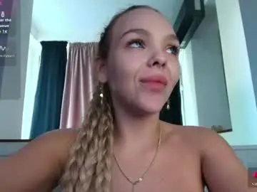 Chaturbate Adult Video Chat of daisy_abby03