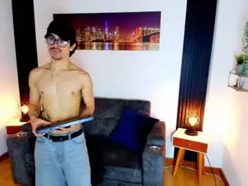 Chaturbate Live Sex of ethan_briggs