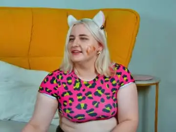 Chaturbate Best live sex cam show of lioraardyn