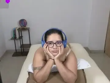 Chaturbate Best live sex cam show of moonwoman_