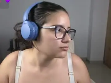 Chaturbate Live Sex Cam of moonwoman_