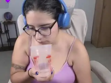 Chaturbate Live Porn of moonwoman_