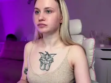 Chaturbate Free Porn Cam of sofia_kenwood_