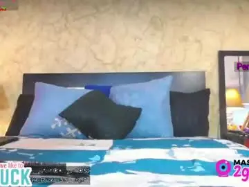 Chaturbate Live Sex Cam of amazingsharlot