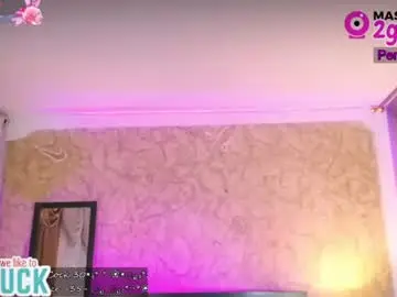 Chaturbate Watch Live Sex Cams of amazingsharlot