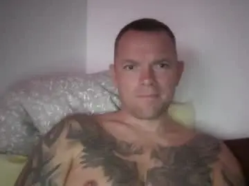 Chaturbate Live Sex Cam of julemanddenmark