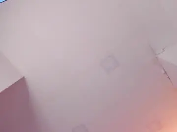 Chaturbate Live Sex Cam of sophia_cambpell