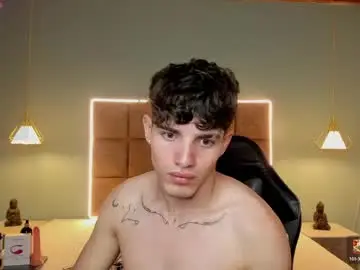 Chaturbate Sex Cam of alejootwink