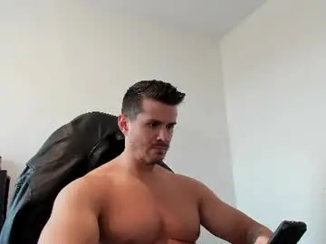 Chaturbate Nude Webcam of alphagodleatherking92