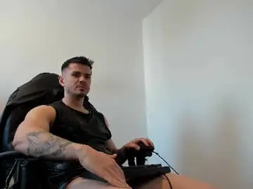 Chaturbate Watch Live Sex Cams of alphagodleatherking92
