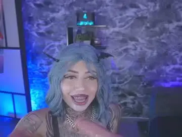 Chaturbate Live Sex Cam of darkly_waxx