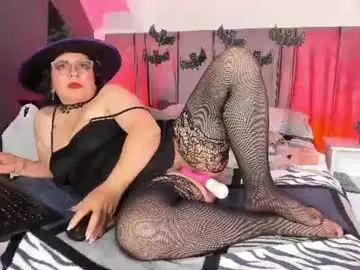 Chaturbate Nude Webcam of jenifer_cruz