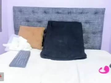 Chaturbate Free Porn Cam of lia_cherryx