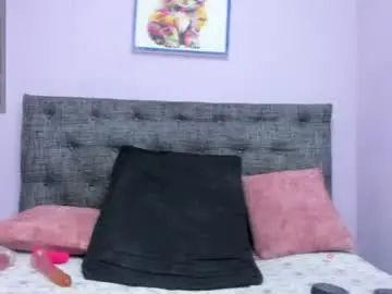 Chaturbate Best live sex cam show of lia_cherryx