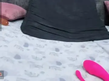 Chaturbate Free Live Porn of lia_cherryx