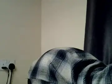 Chaturbate Free Porn Cam of lutino_lovebirds