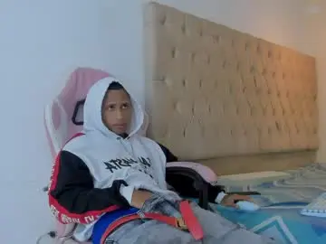Chaturbate Live Porn of mastermorenohot23