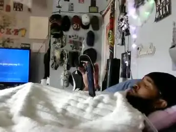 Chaturbate Watch Live Sex Cams of papian0
