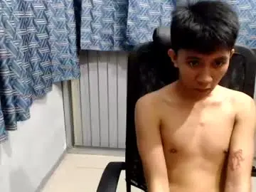 Chaturbate Live Sex of petiteasian_boy