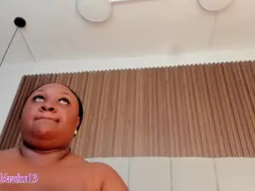 Chaturbate Live Porn of saraby_blandon
