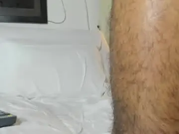 Chaturbate Free Live Porn of sweatyhairypig1
