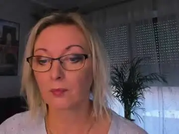 Chaturbate Watch Live Sex Cams of xvanessalove