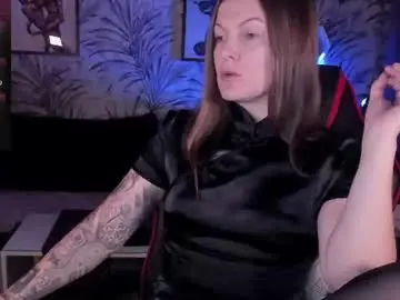 Chaturbate Sex Cam of devi_evi