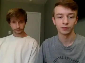Chaturbate Live Sex Cam of ashingwest97