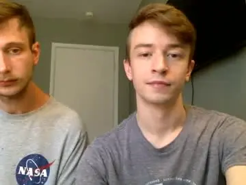 Chaturbate Live Sex Cam of ashingwest97