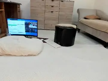 Chaturbate Adult Video Chat of classy_medeeea
