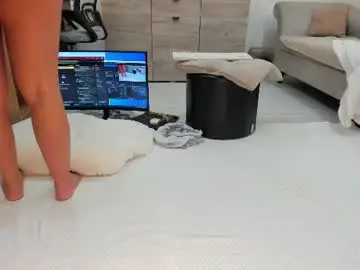 Chaturbate Nude Webcam of classy_medeeea