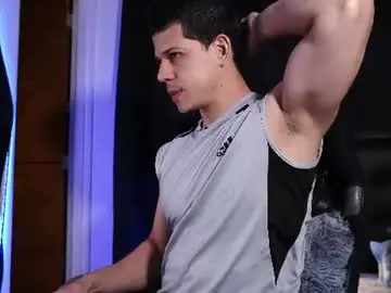 Chaturbate Live Sex of marcosullivan_