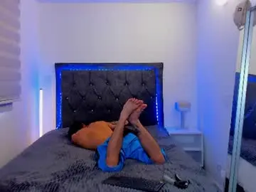 Chaturbate Live Sex Cam of morthy_downey