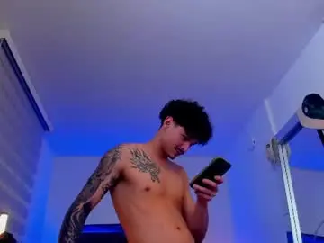 Chaturbate Live Porn of morthy_downey