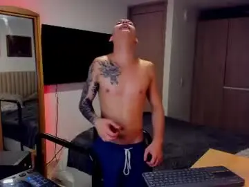 Chaturbate Live Sex Cam of morthy_downey