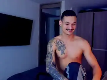 Chaturbate Watch Live Sex Cams of morthy_downey