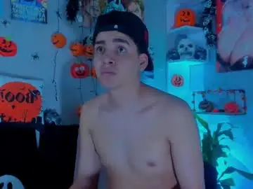 Chaturbate Watch Live Sex Cams of strong_rock69