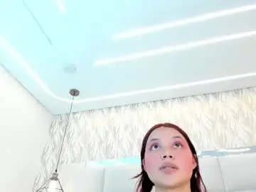 Chaturbate Best live sex cam show of aurora_bellamont