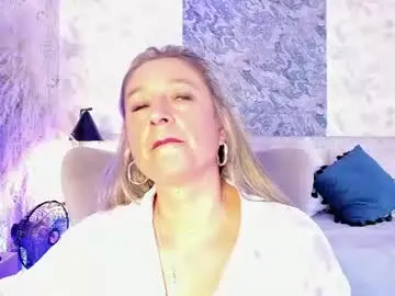 Chaturbate Watch Live Sex Cams of liannaa_