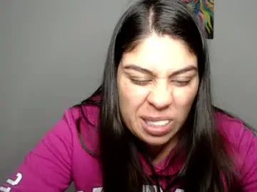 Chaturbate Live Sex Cam of cata_09