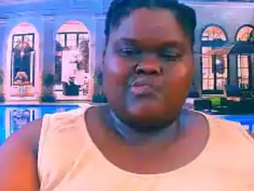 Chaturbate Adult Video Chat of ebonyhotbuns4u2luv