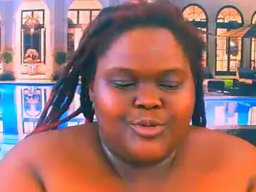 Chaturbate Free Porn Cam of ebonyhotbuns4u2luv