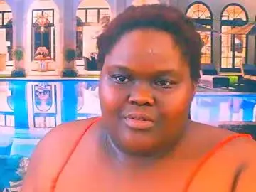 Chaturbate Nude Webcam of ebonyhotbuns4u2luv