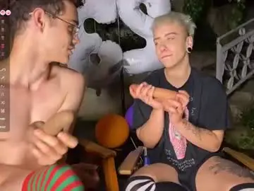 Chaturbate Free Live Porn of herman_gross